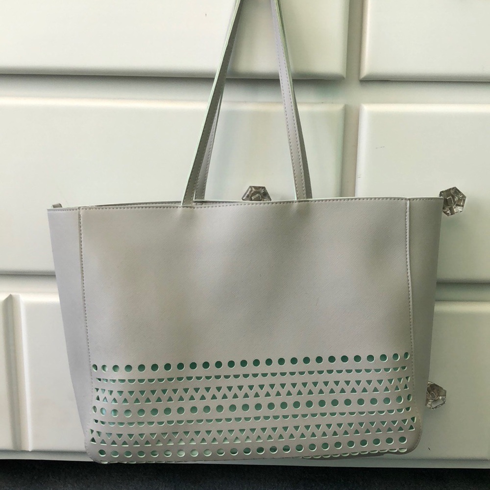 Tote purse